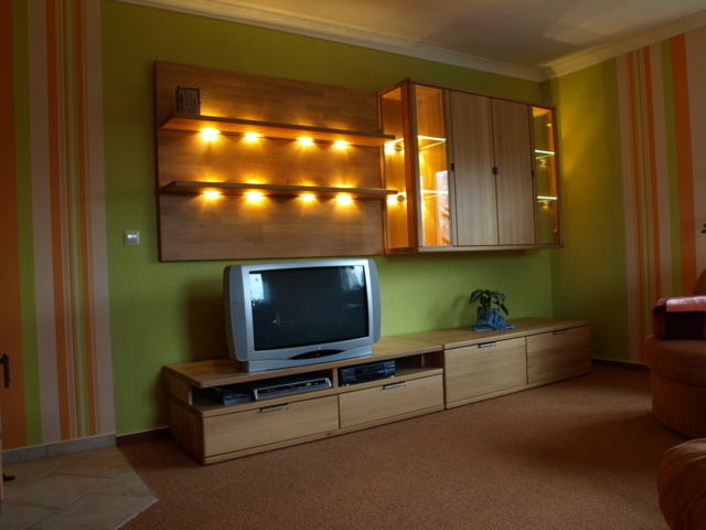 Schliessen von tapezierarbeiten (3).JPG